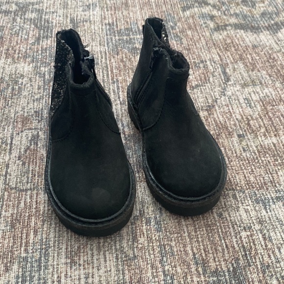 Toddler Zara Boots - Picture 2 of 4